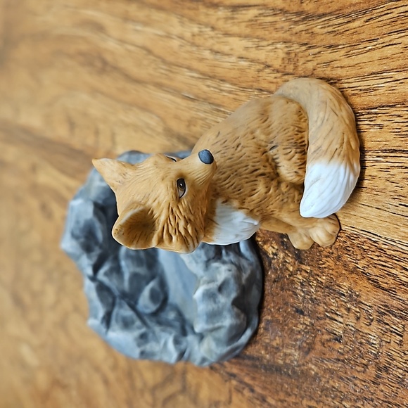 Jackie Smith Franklin Porcelains FOX - Picture 2 of 3